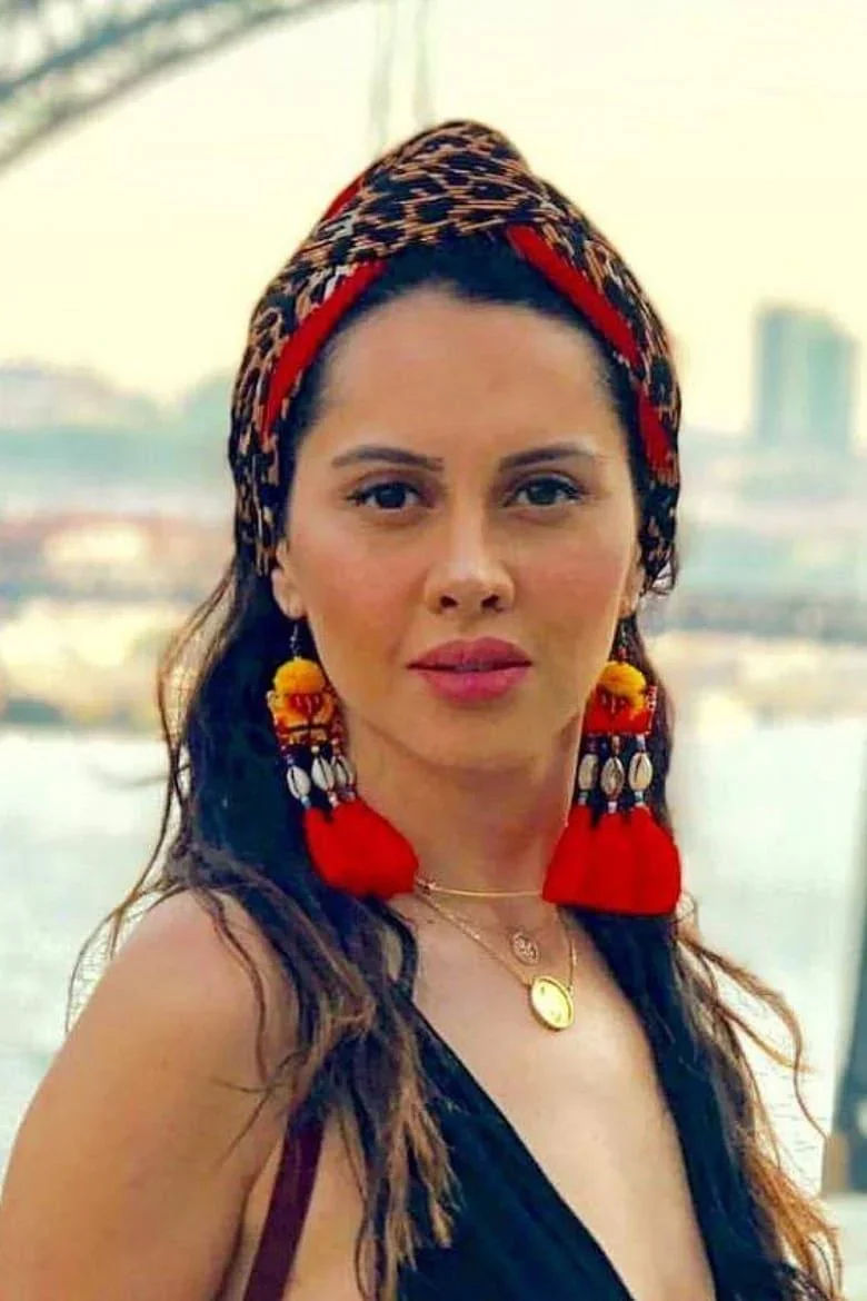 Yasmin Raeis dp picture